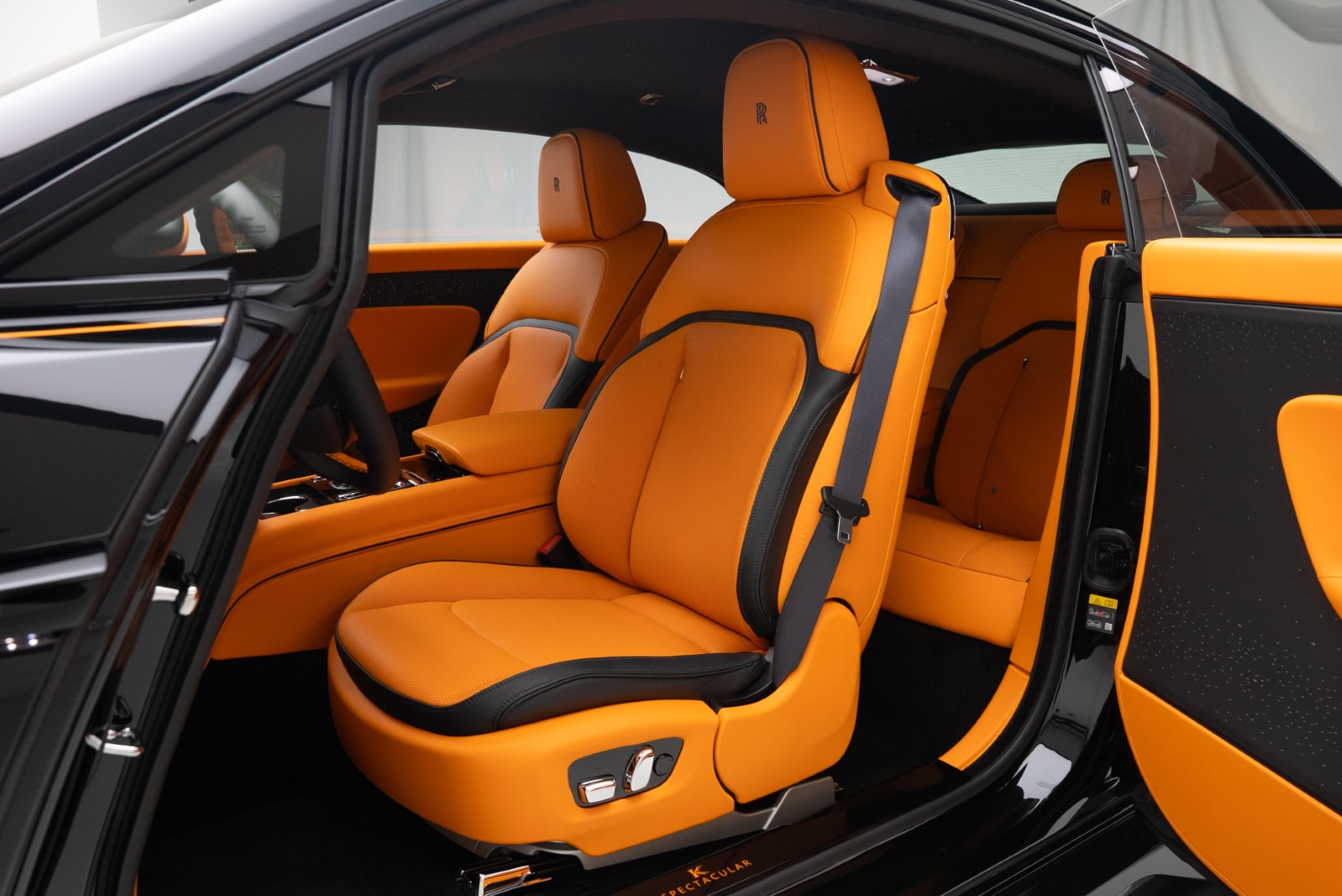 2025 ROLLS ROYCE SPECTRE BY KEYVANY 1 OF 20. BESPOKE SOUND SYSTEM. IMMERSIVE SEATS.